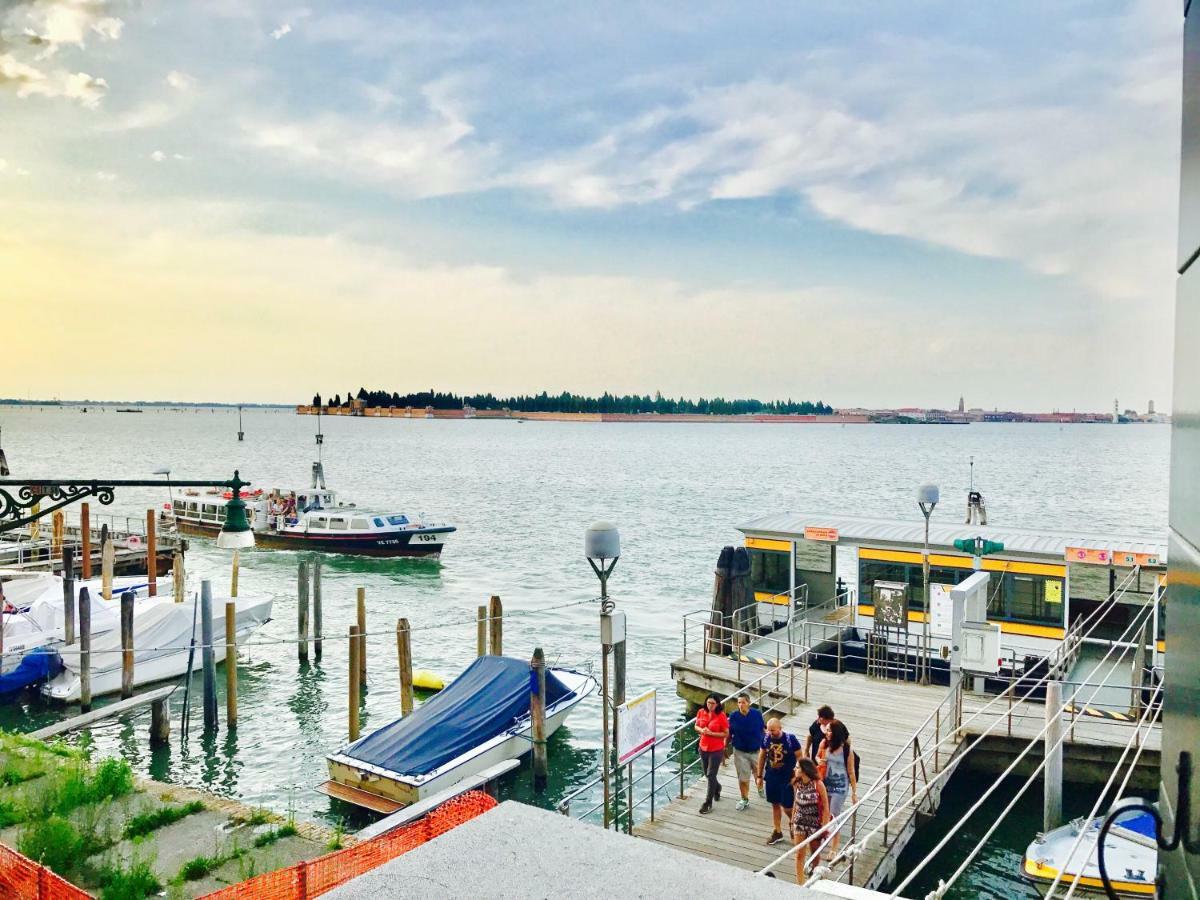 Ca' Monica Panoramic-canal View, Biennale Appartamento